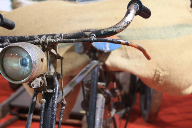 istock Old culture bicycle 1009016750