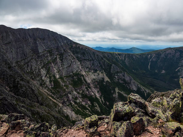istock Mountain Ridge, Summit View, Baxter Peak and Knife's Edge, Katahdin, Maine 1009020510