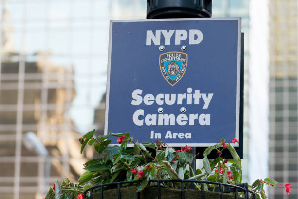 nypd  - big brother stock-fotos und bilder