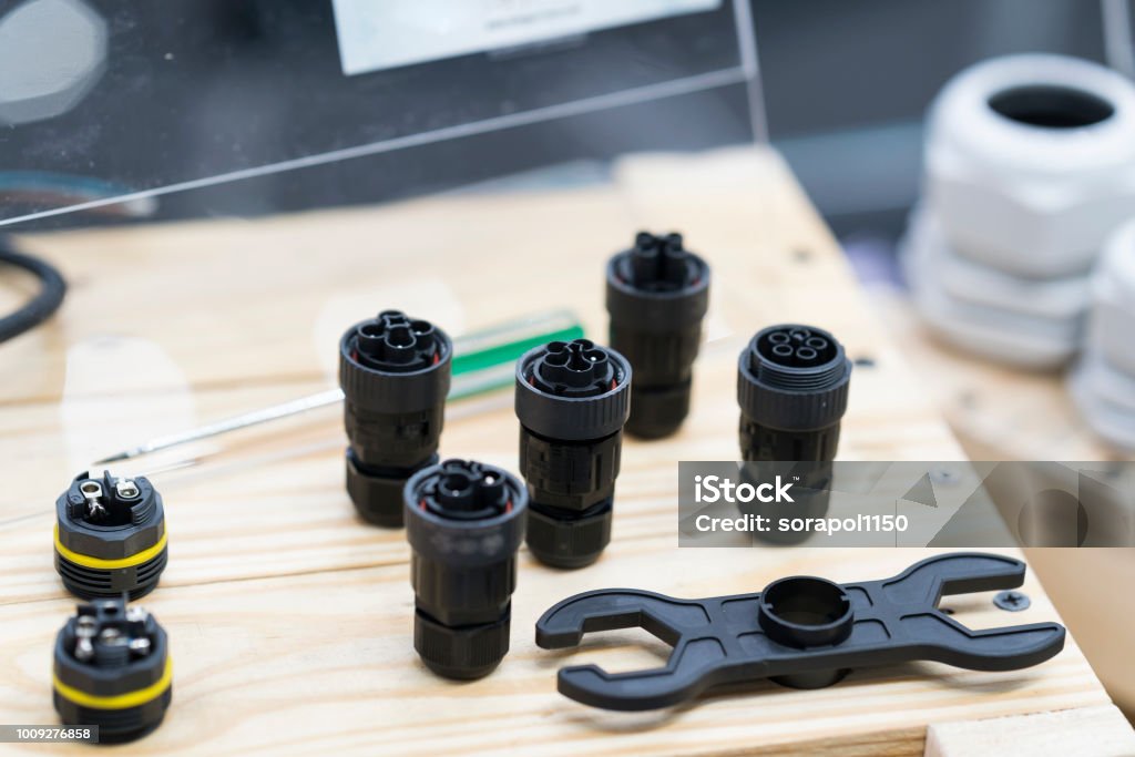 Machine Contect Terminal Quick Connect And Release Terminal Connector Stock Photo - Download ...