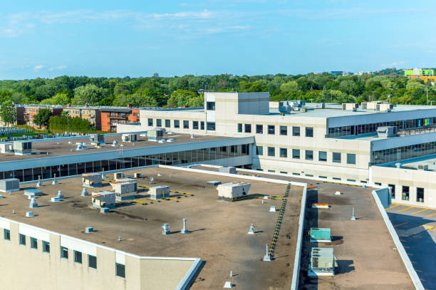istock Industrial buildings in Montreal 1009277066