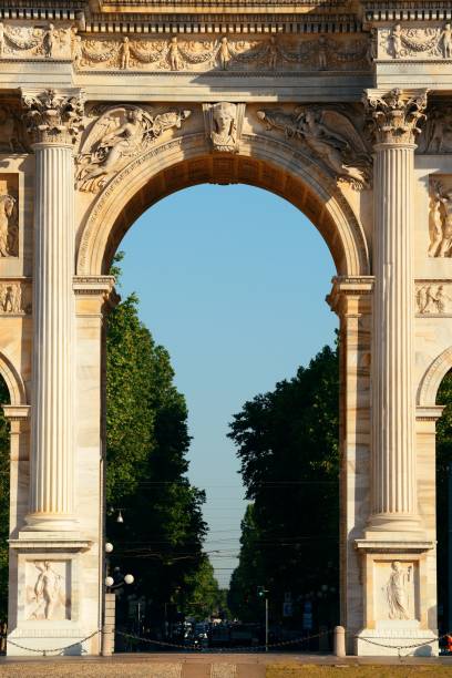 istock Arch of Peace Milan closeup 1009281694