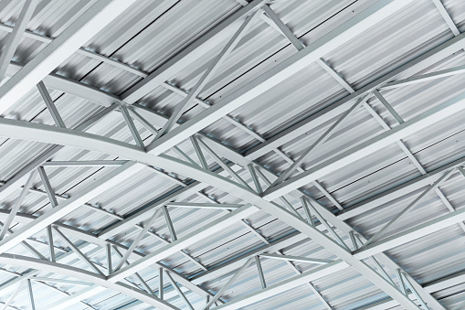 arched metal sheet roof with steel truss structure
