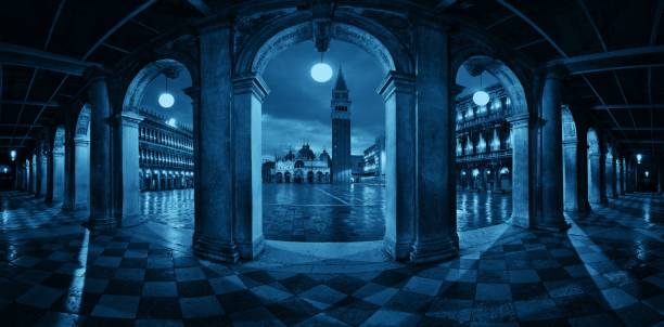 istock Piazza San Marco hallway night panorama view 1009346070