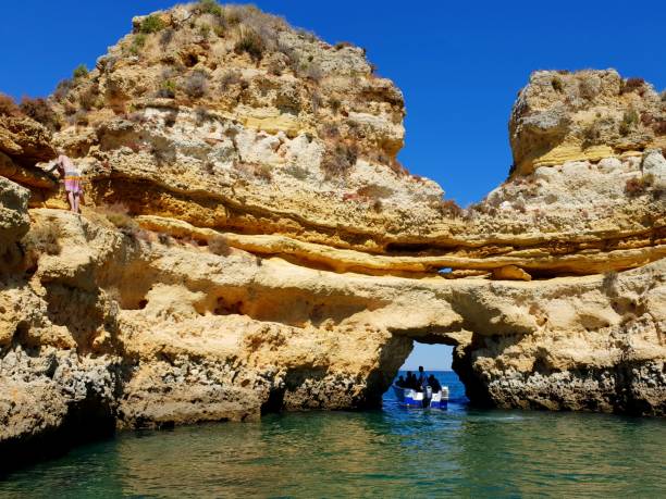 istock Ponta da Piedade, Lagos, Portugal 1009430416