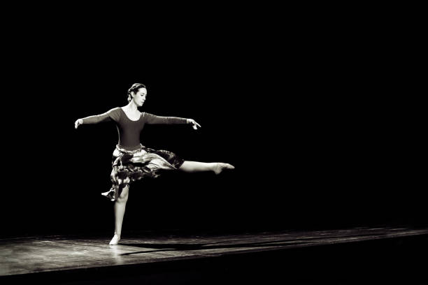 istock Middle aged woman dancing ballet 1009445176