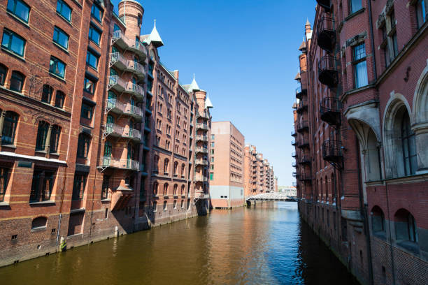 istock Speicherstadt in Hamburg, Germany 1009474084