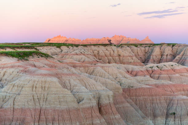 istock Sunset on Badlands National Park II 1009490074