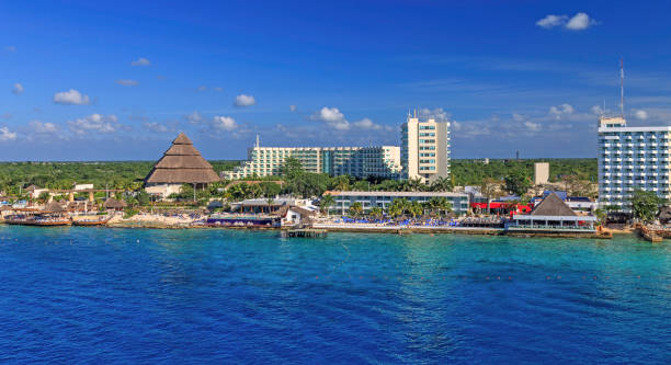 istock Port at Cozumel, Mexico 1009550452