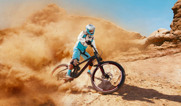 istock Cyclist riding a bicycle. Downhill. 1009550824