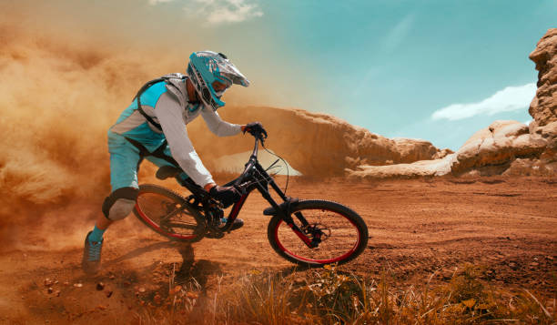 istock Cyclist riding a bicycle. Downhill. 1009551360