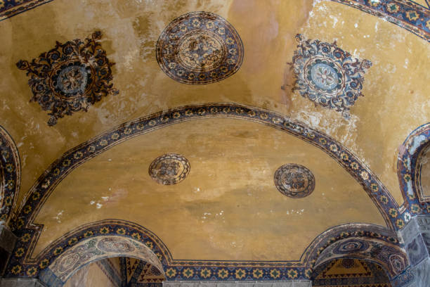 istock Interior of the Hagia Sofia (Aya Sophia) in Istanbul, Turkey 1009643706