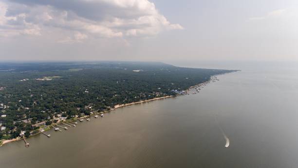 istock The Eastern shore of Mobile Bay, Alabama 1009647738