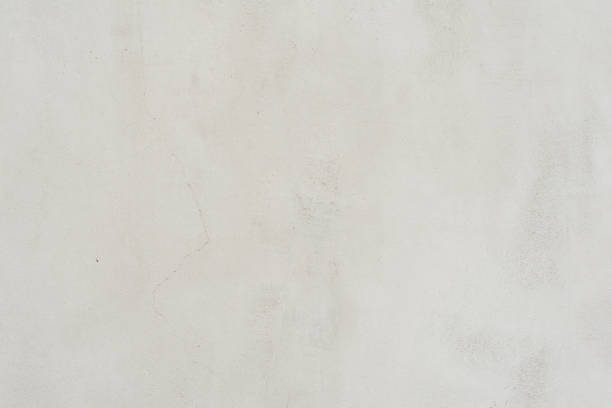 istock Wall fragment with attritions and cracks 1009667688