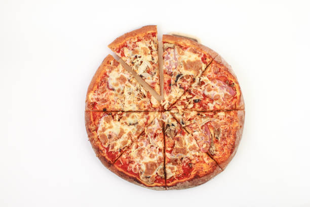 istock Pizza BBQ with bacon, chicken and cheese on a white background. Isolate. View from the top 1009679592