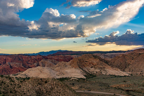 istock Red Rocks, White Rocks, and Clouds in Snow Canyon State Park 1009688880