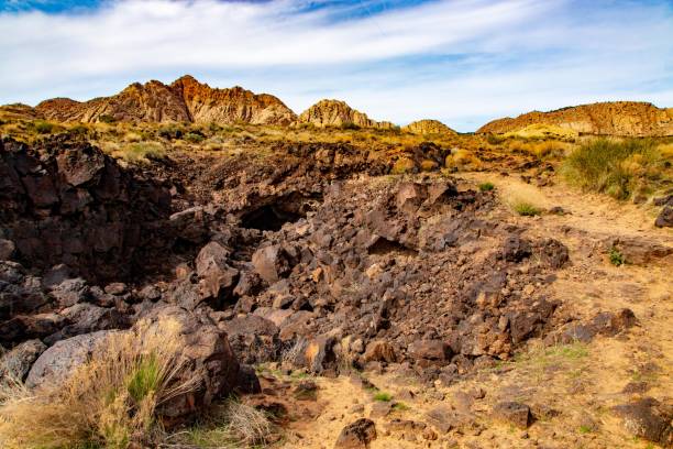 istock Lava Tube at Snow Canyon 1009691298