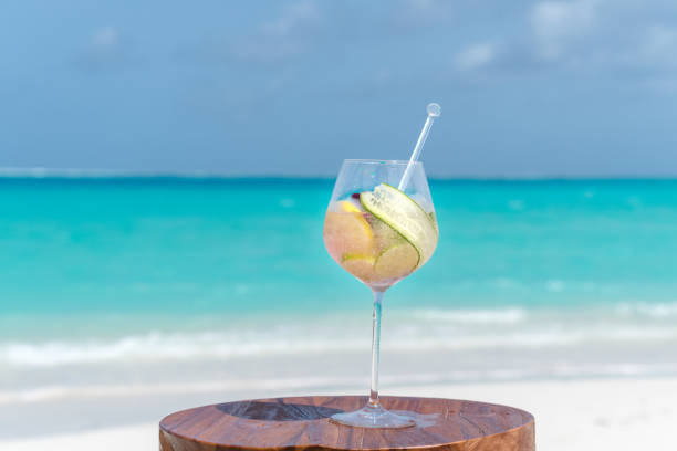 istock Refreshing Tropical Cocktails Drinks Close-Up by the beach 1009827736