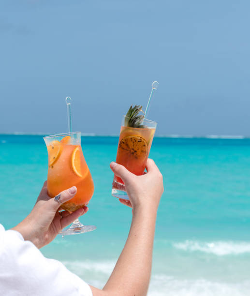 istock Refreshing Tropical Cocktails Drinks Close-Up by the beach 1009833388