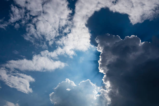 istock air movements at the sky in cloudy weather 1009892244
