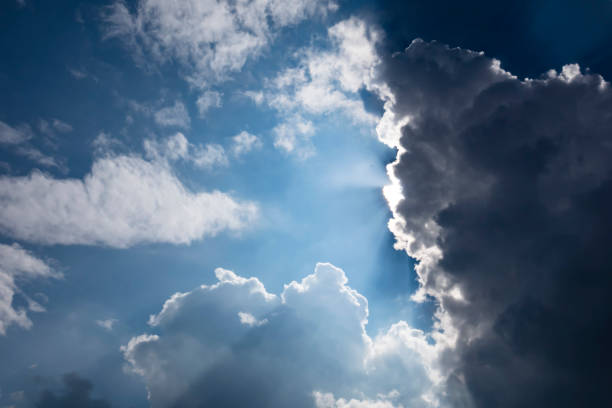 istock air movements at the sky in cloudy weather 1009892292