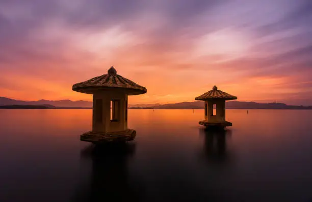Time is fleeting，Cui Guang Pavilion in West Lake, Hangzhou,Zhejing,China.