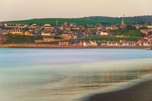 istock sunrises and sunsets over Cullen bay 1009922710