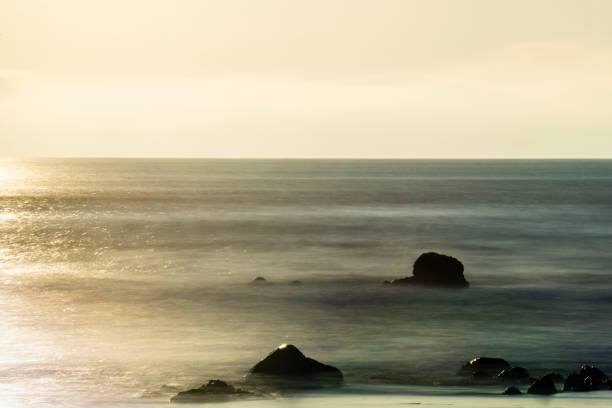 istock sunrises and sunsets over Cullen bay 1009925634