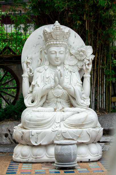 istock Chinese gods carved from white marble. 1009934534