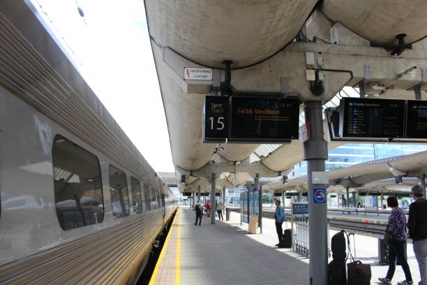 istock Train from Oslo to Stockholm 1009974194