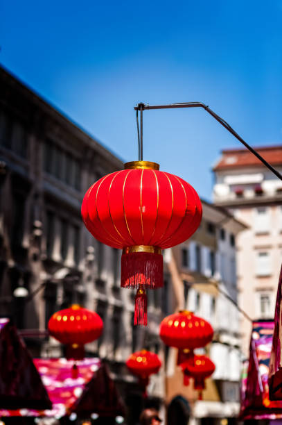 istock Chinese Paper Lanters 1009993058