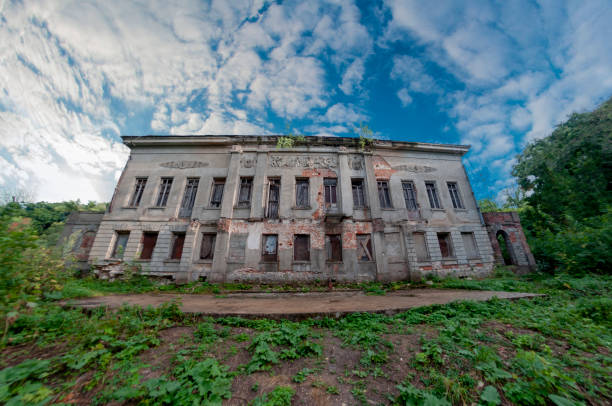 istock The old ruined manor in the forest 1009999220