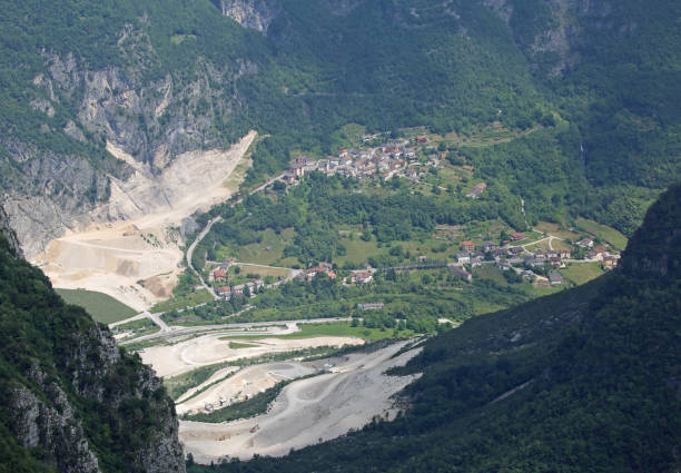 istock small village and a quarry in the Valley bottom 1010159656