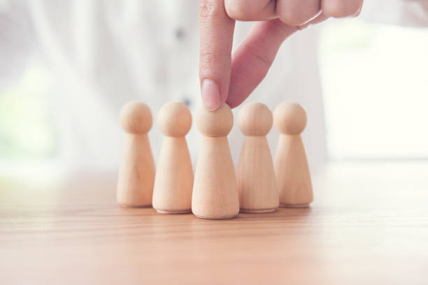 istock Businessman is selecting best successful team leadership. 1010159702