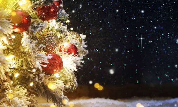 istock Christmas tree with decoration and lighting 1010269508