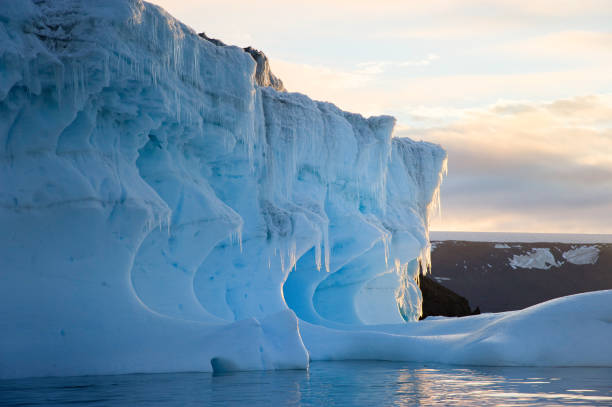 istock Tempanos in the Antarctic peninsula, Argentina. 1010300456