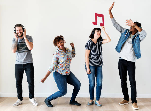 istock People together enjoying music 1010507942