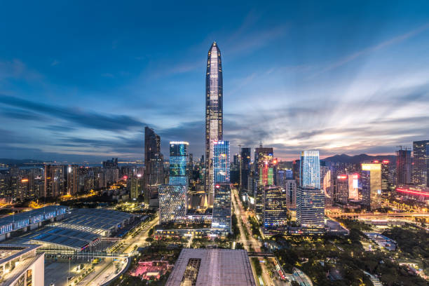 skyline cidade de shenzhen - shenzhen - fotografias e filmes do acervo