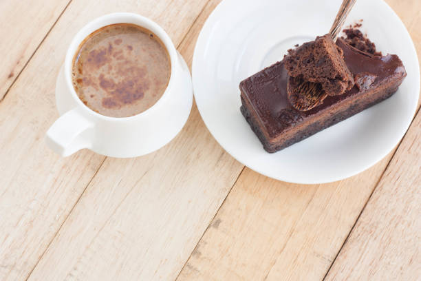 istock Eat chocolate cake with coffee in a relaxing time. 1010544662