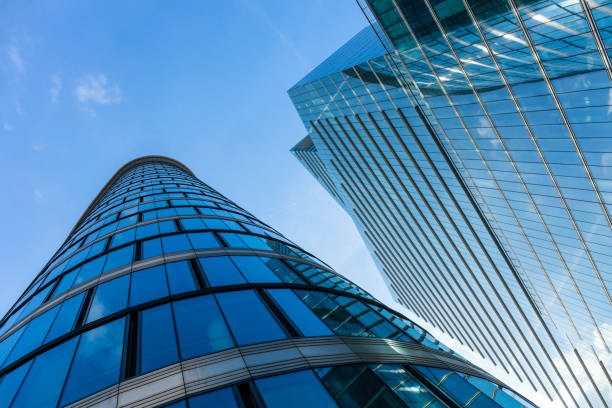 istock Modern office glass architecture in Brussels, Belgium 1010636580