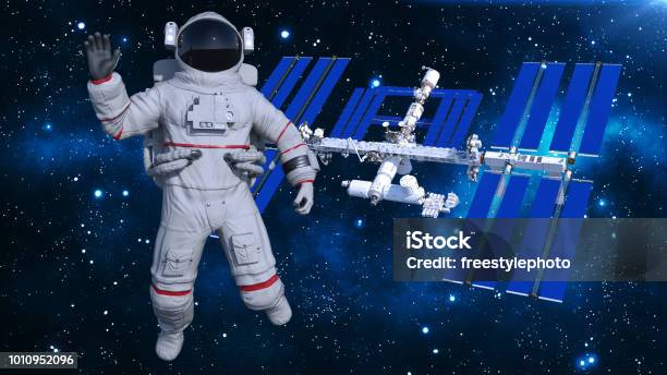 Astronauta En El Espacio Ondeando Por Encima De La Estación Espacial Cosmonauta Con Nave Espacial En El Fondo 3d Render Foto de stock y más banco de imágenes de Astronauta