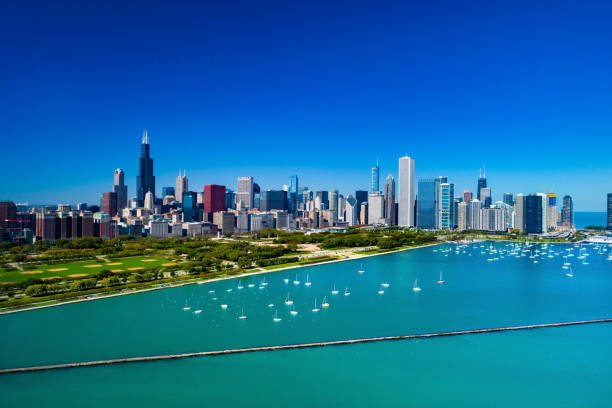 istock Chicago Skyline Aerial With Grant Park 1010998306