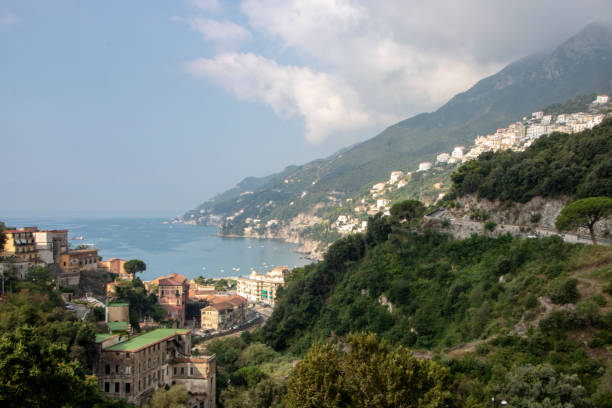 vietri sul mare - ceramics italian culture sorrento pottery photos et images de collection