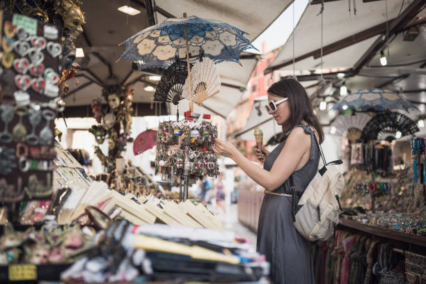 istock Young women discovering Italy 1011270402