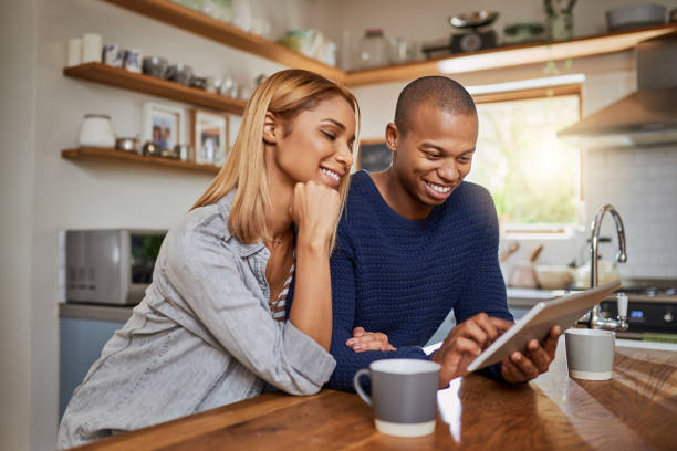 istock Catching up with news online 1011271228