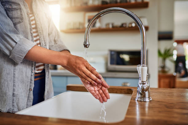 istock Always wash your hands before handling food 1011271518