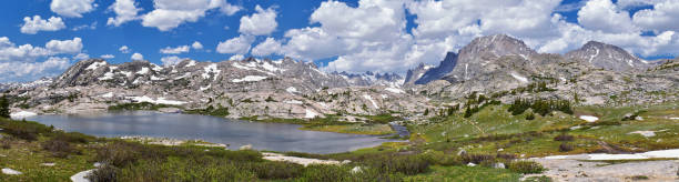 istock Upper and Lower Jean Lake in the Titcomb Basin along the Wind River Range, Rocky Mountains, Wyoming, views from backpacking hiking trail to Titcomb Basin from Elkhart Park Trailhead going past Hobbs, Seneca, and Island Lakes as well as Photographers point 1011290716