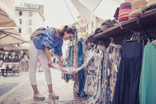 istock Young women discovering Italy. 1011294074