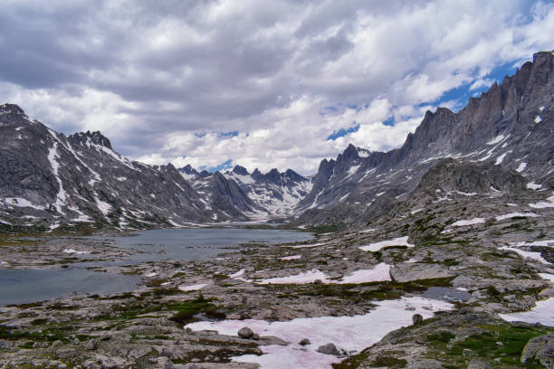 istock Upper and Lower Jean Lake in the Titcomb Basin along the Wind River Range, Rocky Mountains, Wyoming, views from backpacking hiking trail to Titcomb Basin from Elkhart Park Trailhead going past Hobbs, Seneca, and Island Lakes as well as Photographers point 1011297524