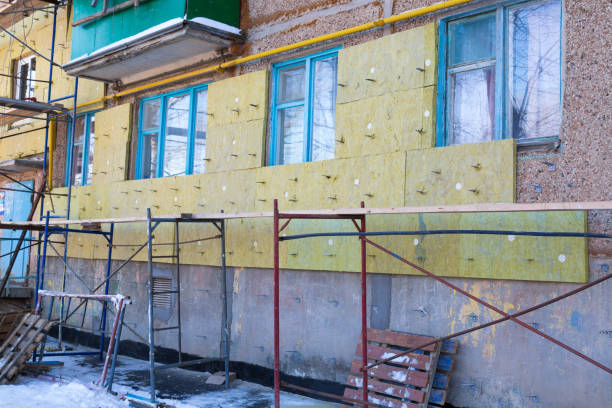 istock Warming of the apartment house. 1011304288